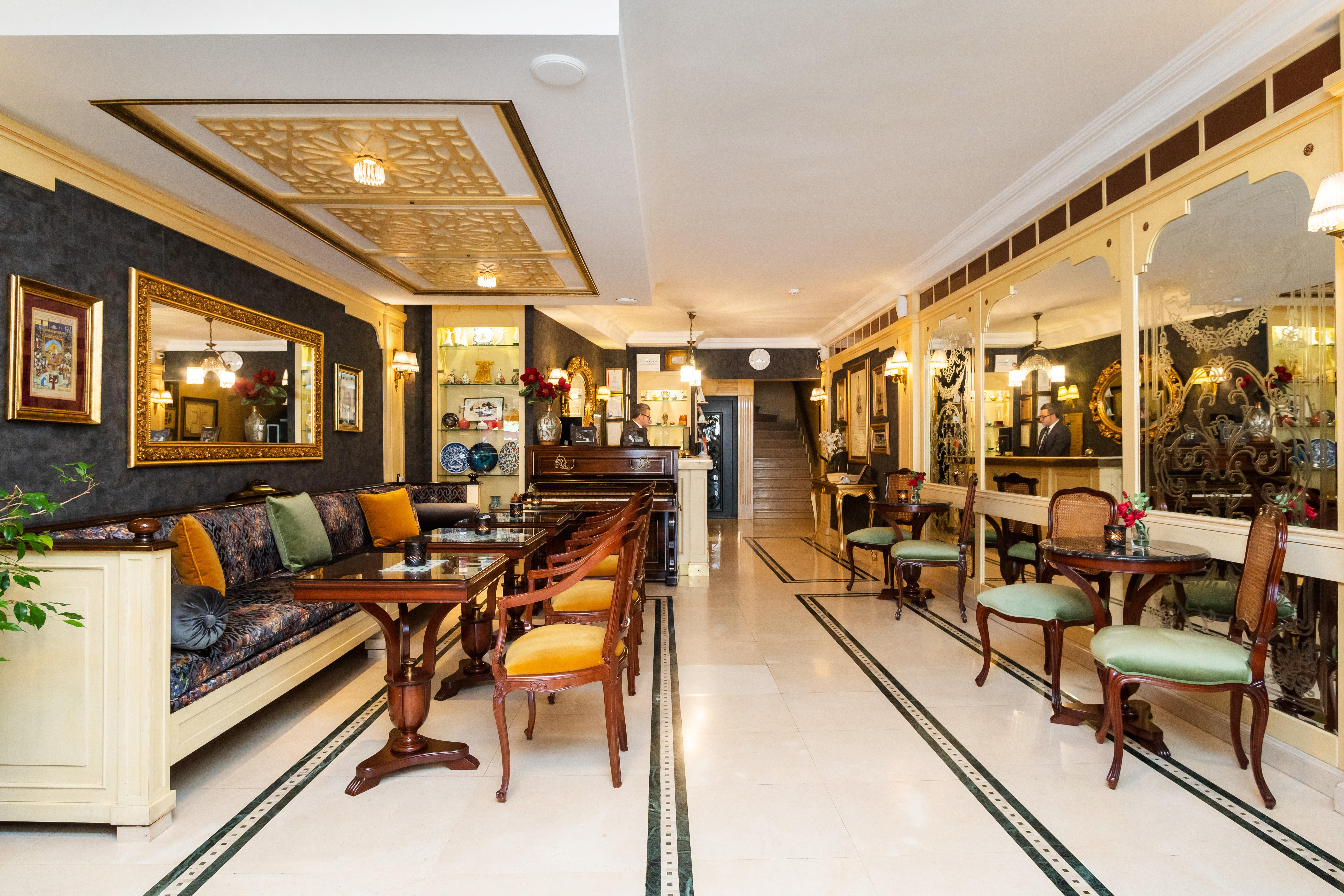 1207 Special Class Sultanahmet Hotel 4*